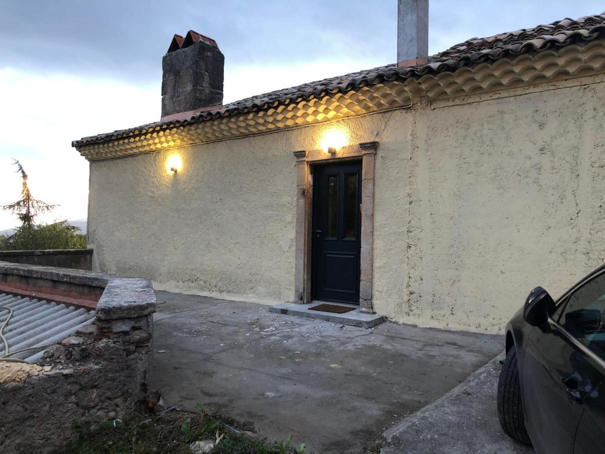 Maison De Charme Dans Un Hameau Provencal Les Mees Екстер'єр фото