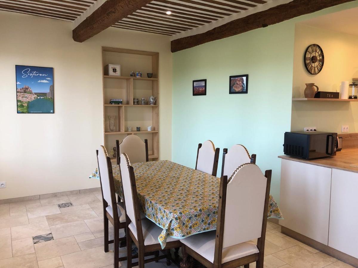 Maison De Charme Dans Un Hameau Provencal Les Mees Екстер'єр фото